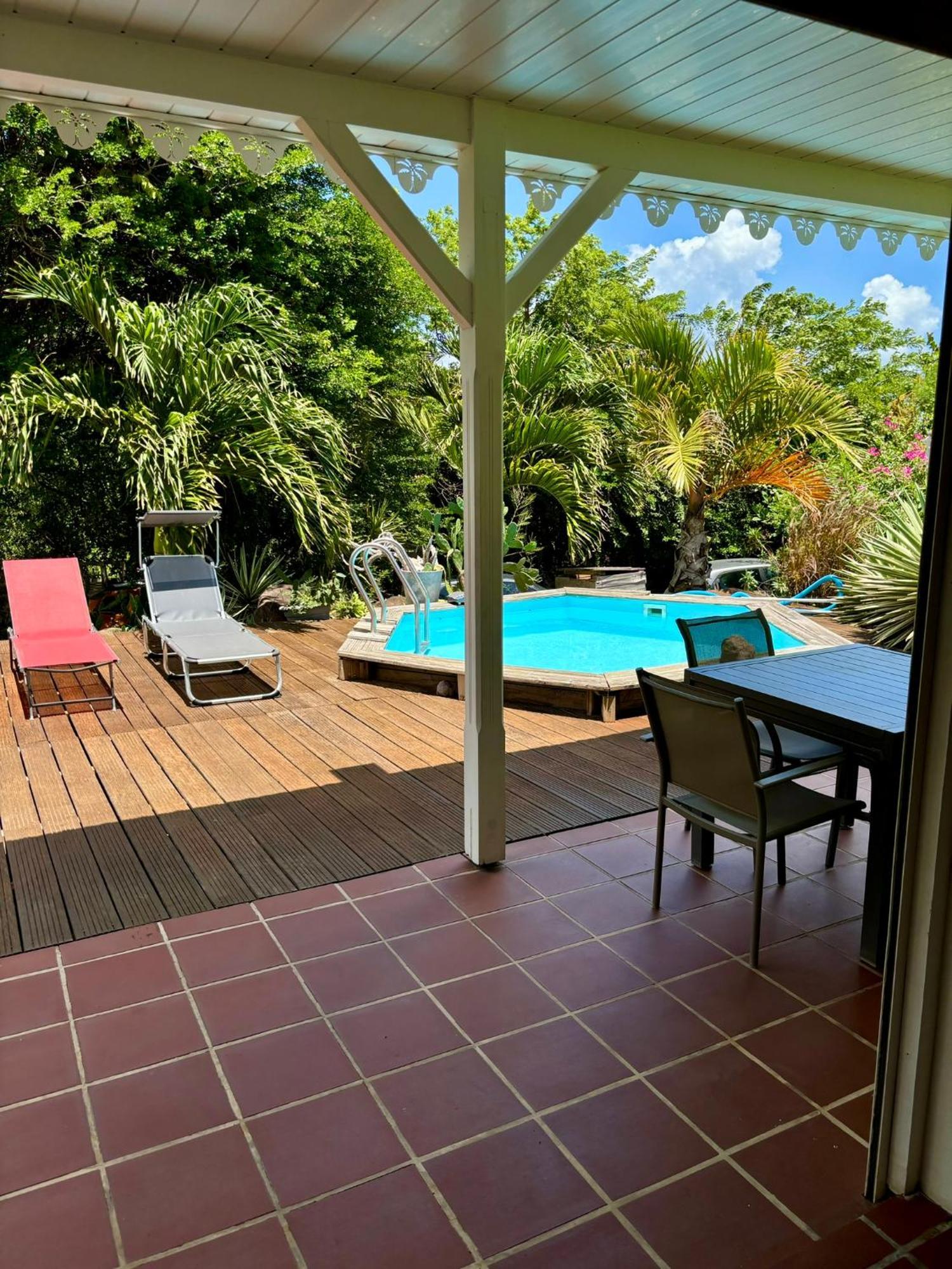 Villa Piscine - Maracudja 莱昂斯-达赫雷 外观 照片
